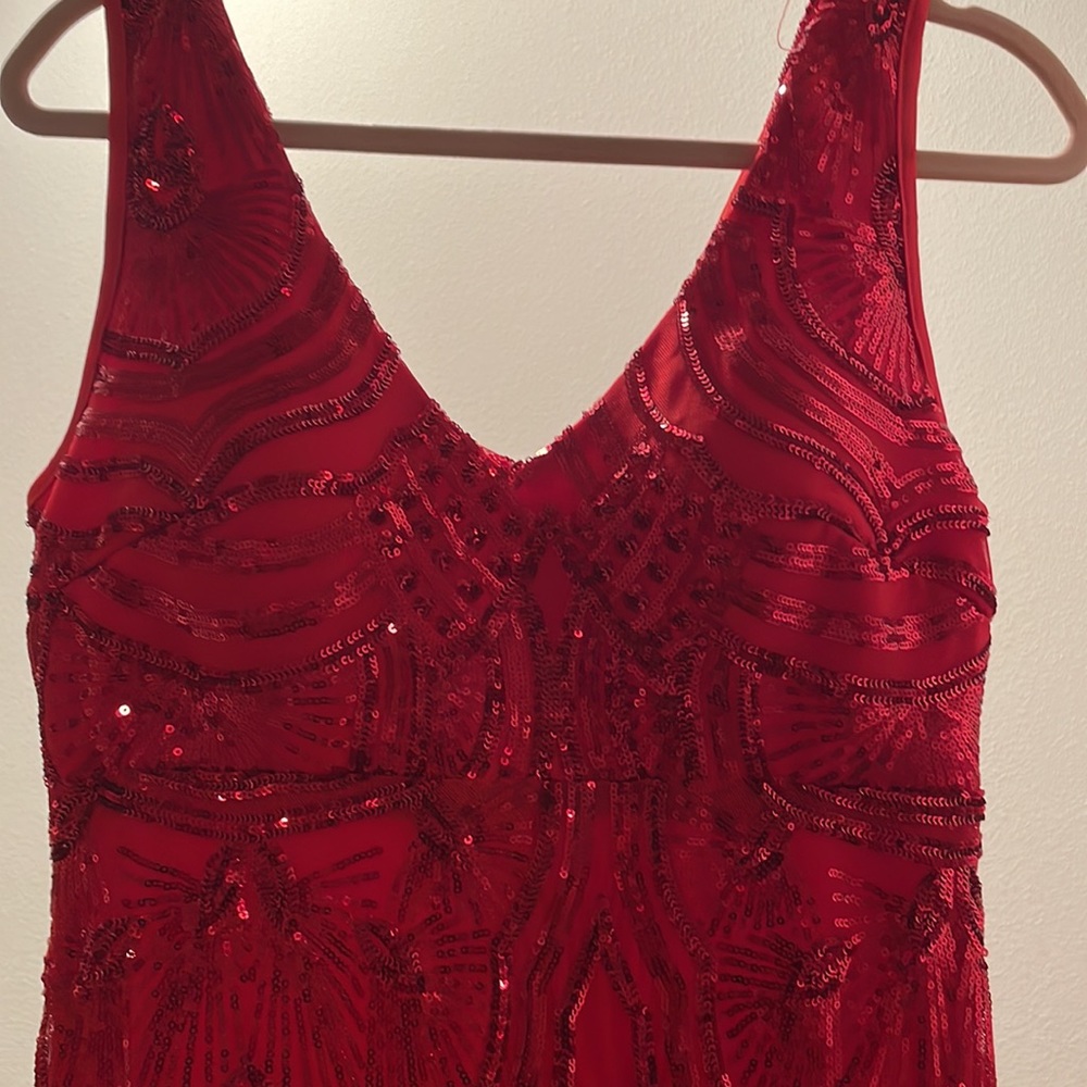 Kalinni Elegant Redd dress